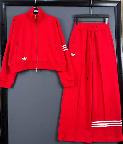 Urban Luxe – Wide-Leg Tracksuit Set