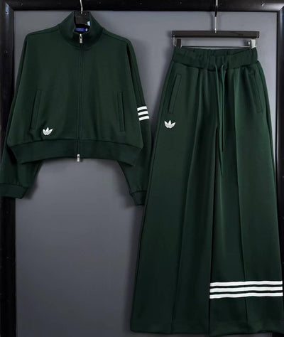 Urban Luxe – Wide-Leg Tracksuit Set